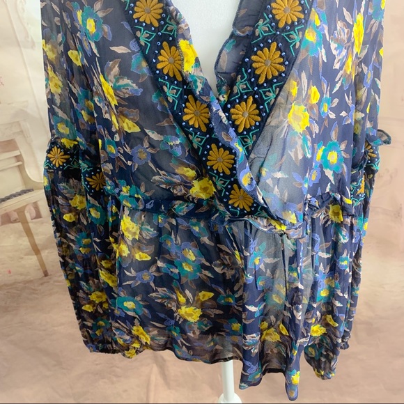Anthropologie Meadow Rue Floral Sheer Blouse - Picture 4 of 11